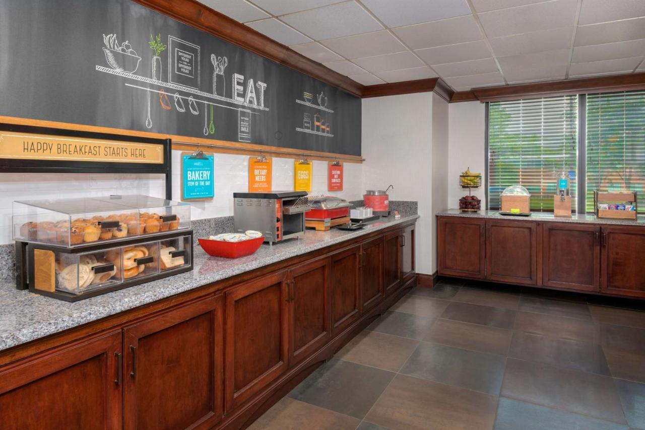 Hampton Inn Boston / Marlborough Extérieur photo