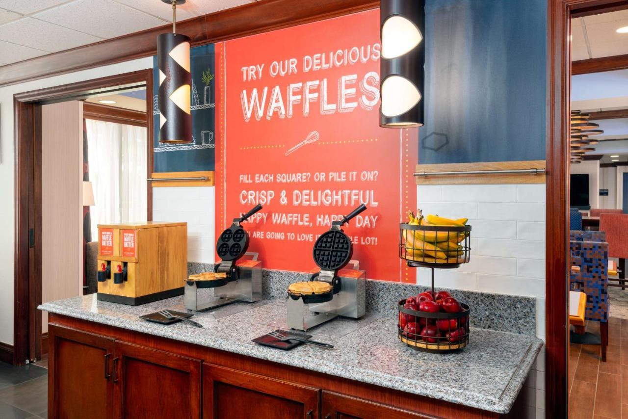 Hampton Inn Boston / Marlborough Extérieur photo