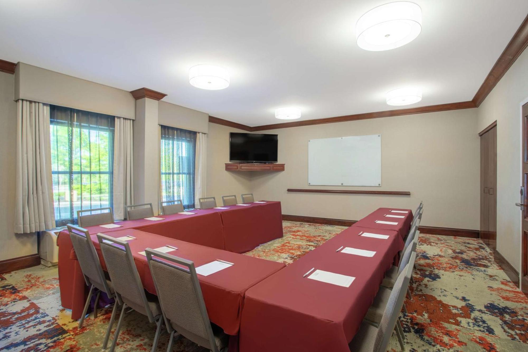 Hampton Inn Boston / Marlborough Extérieur photo